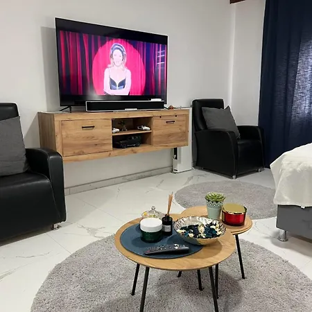 Garden Lux Grujic Apartman Krivi Vir