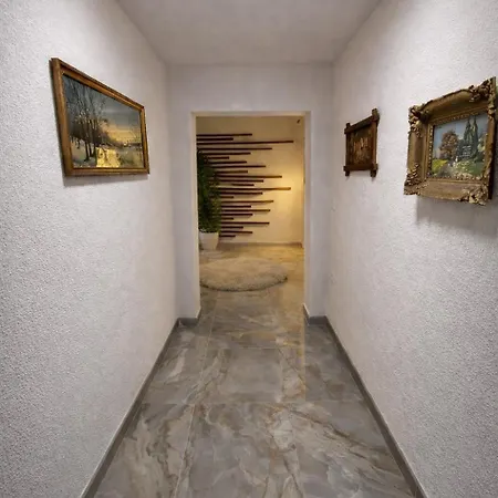 Garden Lux Grujic Krivi Vir